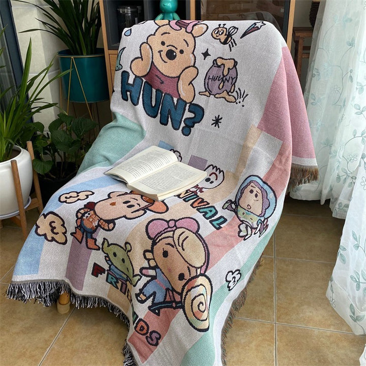 Playful Cat-Themed Throw Blanket