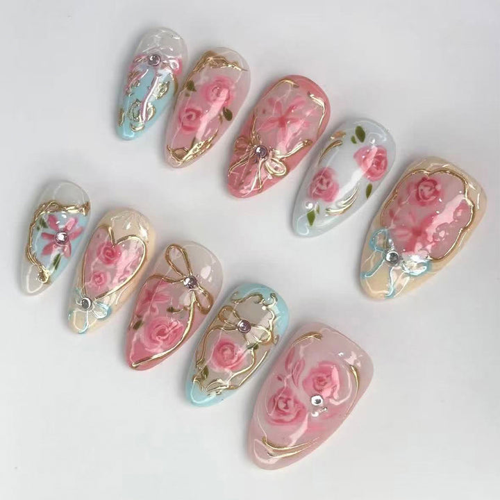 Artfully Decorated Fingernails Kalsten