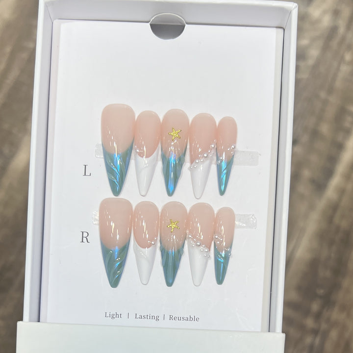 Decorative Floral Stiletto Press-On Nail Set Kalsten