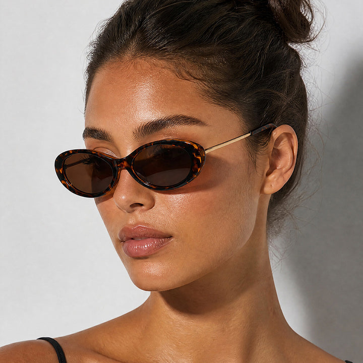 Retro-Inspired Oval Frame Sunglasses Kalsten
