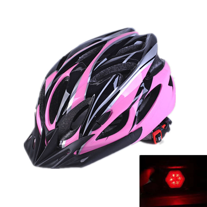 Mountain bike helmet with integrated safety light and dynamic ventilation Kalsten