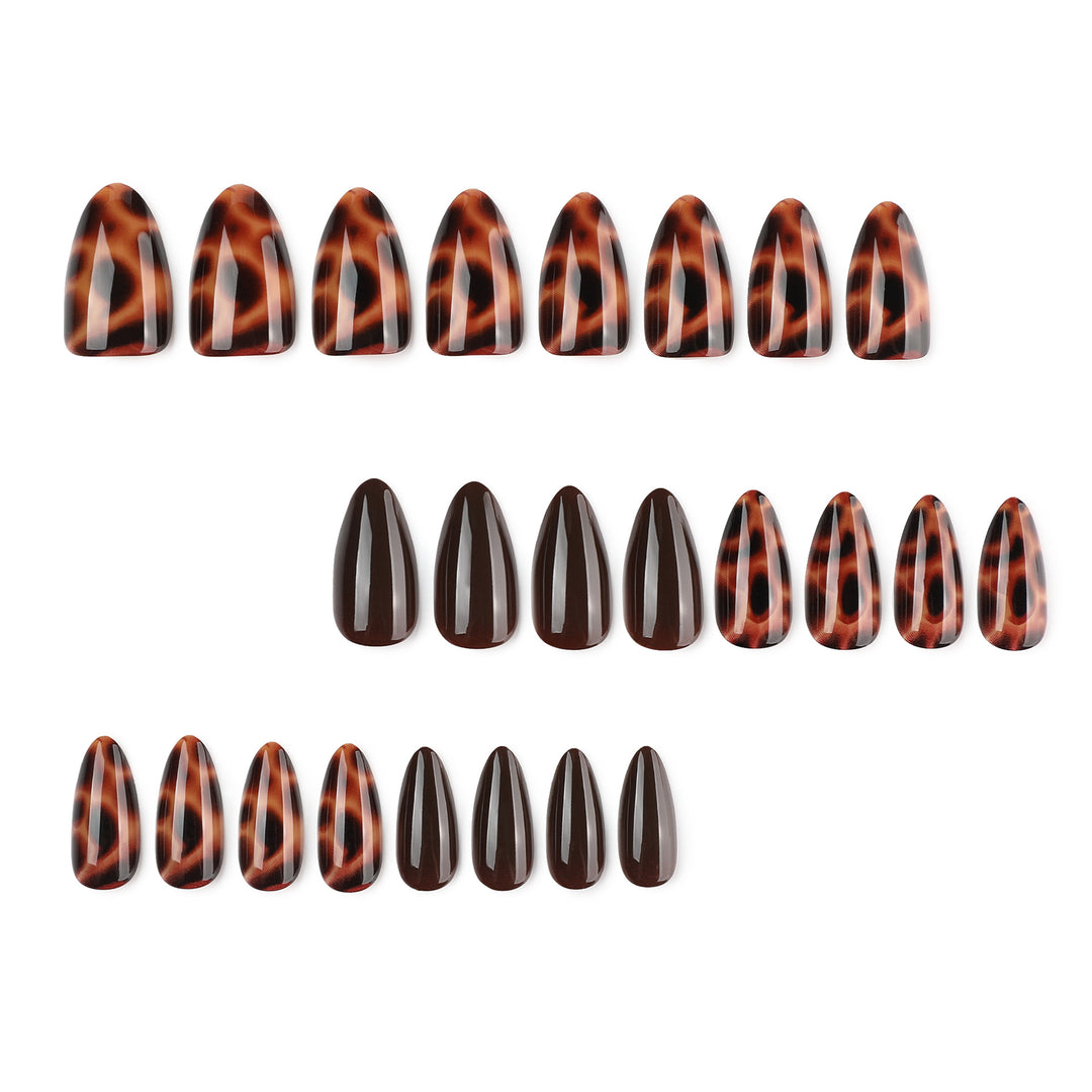 Artful stiletto nails with elegant leopard pattern Kalsten
