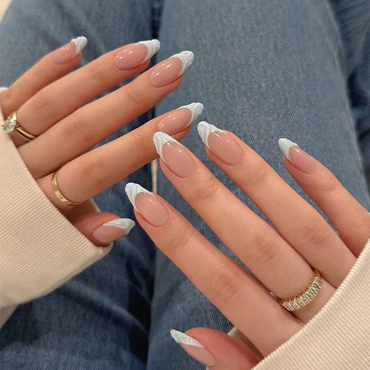 Artistic Press-On Nail Set with Elegant Swirl Design Kalsten