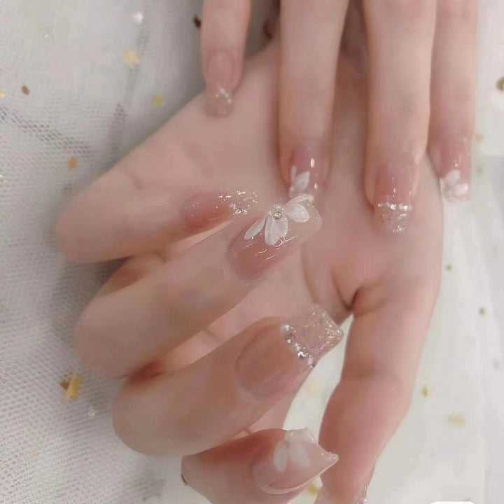 Elegant Floral Press-On Nails