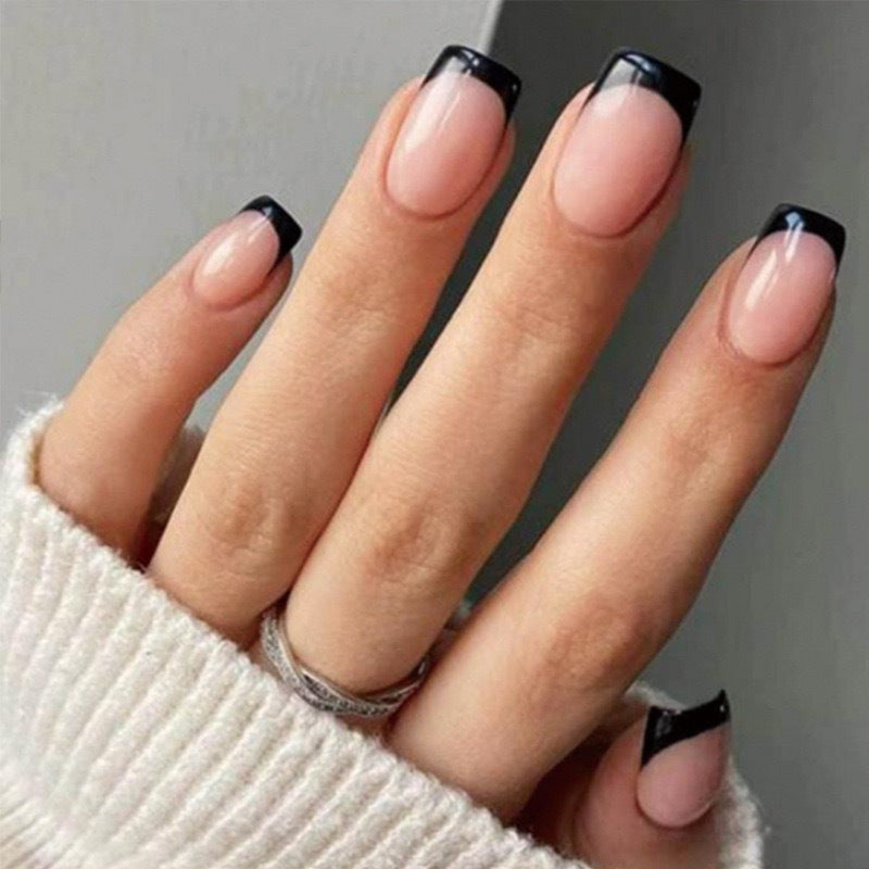 Acrylic nail set with elegant French tips and matte finish Kalsten