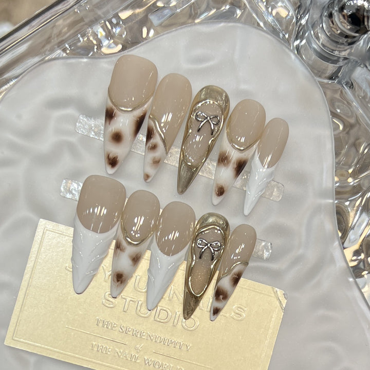 Decorative Stiletto Press-On Nail Art Set with Unique Design Elements Kalsten