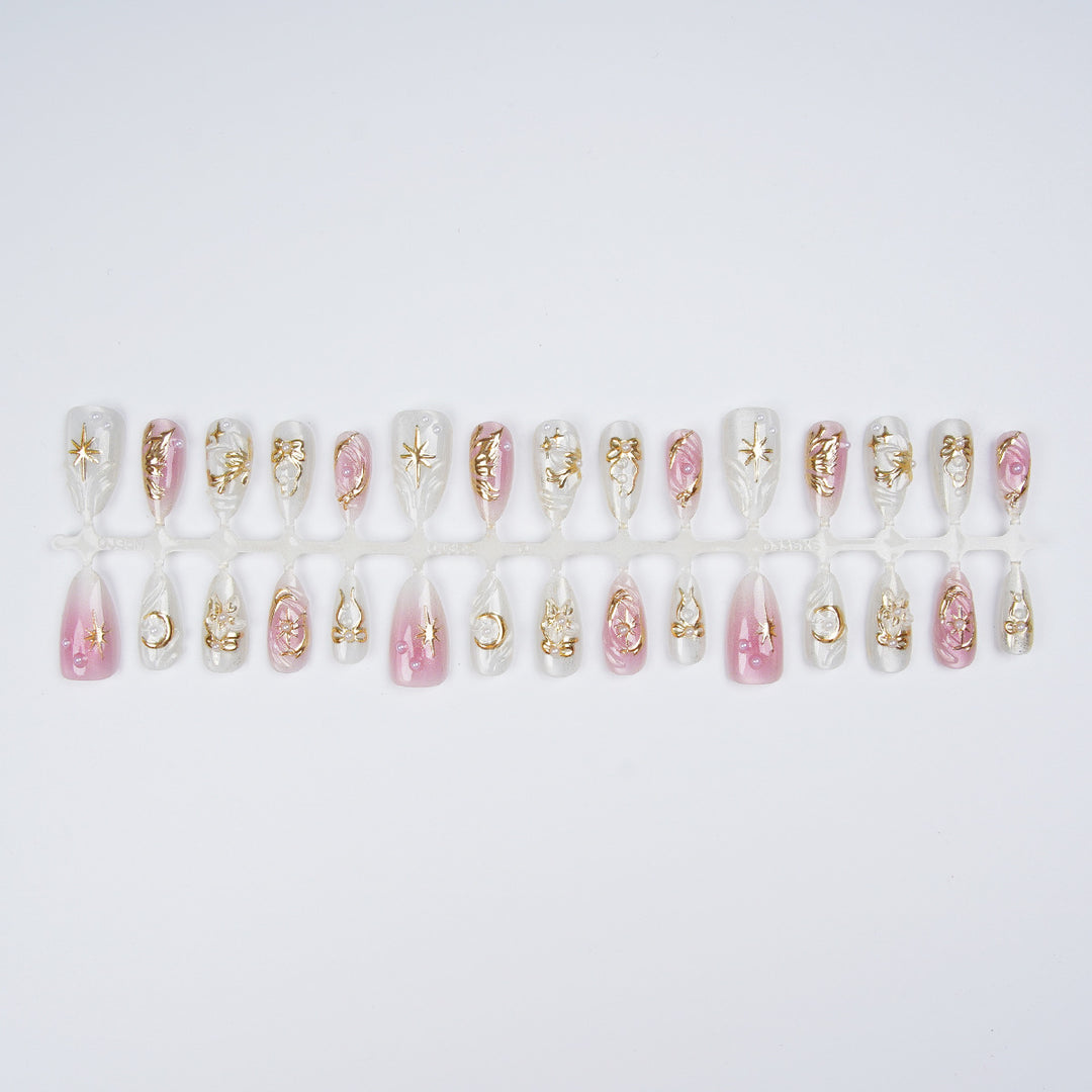 Artificial nail set with filigree golden accents Kalsten