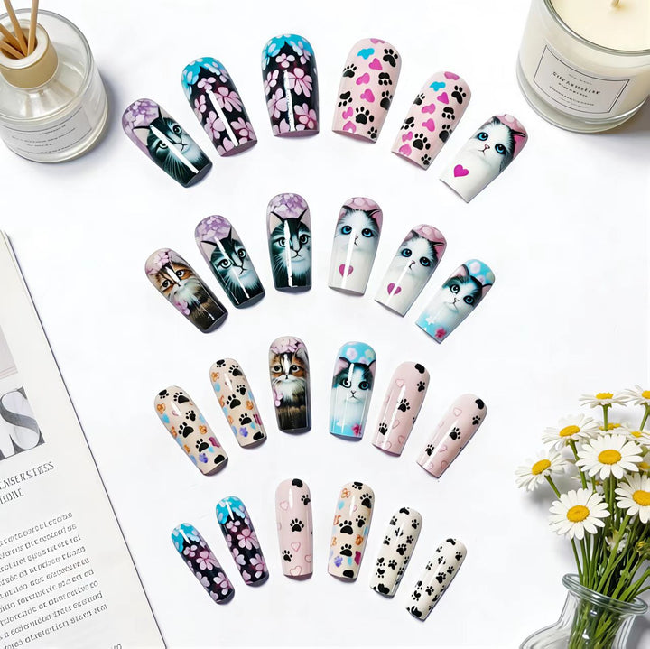 Creative artificial nails with playful cat pattern Kalsten