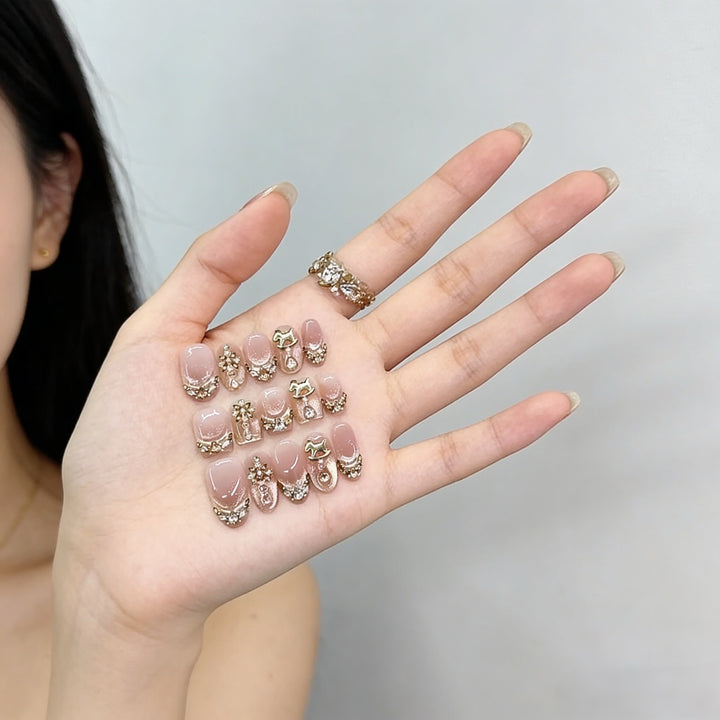 Decorative Press-On Nail Art Set with Elegant Embellishments Kalsten