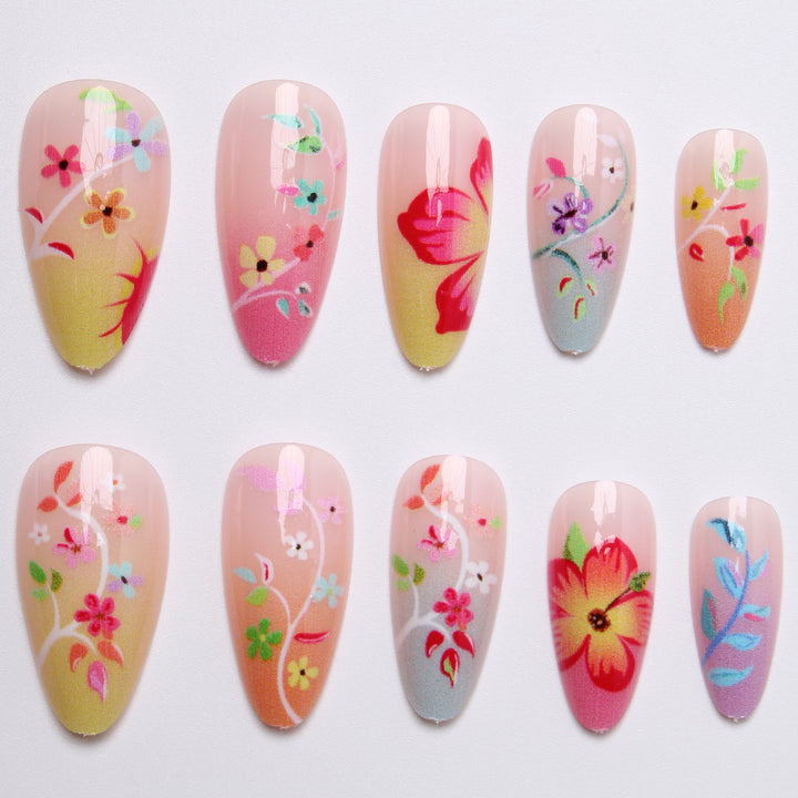 Artistic Nail Tips with Floral Designs Kalsten
