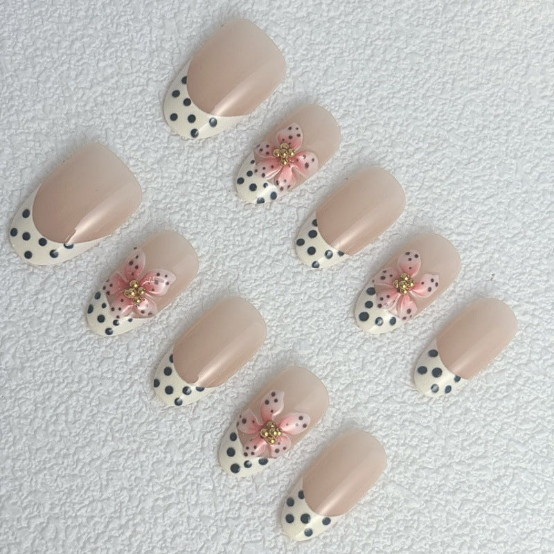 Art Nail Set with Floral Accents Kalsten