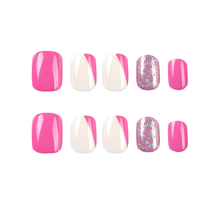 Artistic Nail Art with Glitter Accents and Ombre Design Kalsten