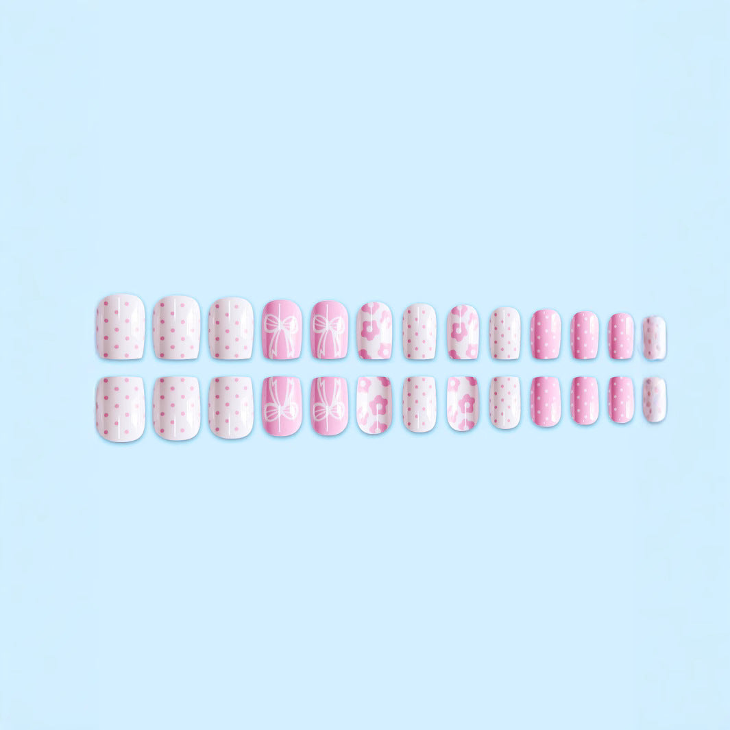 Artfully Designed Press-On Nail Set Kalsten