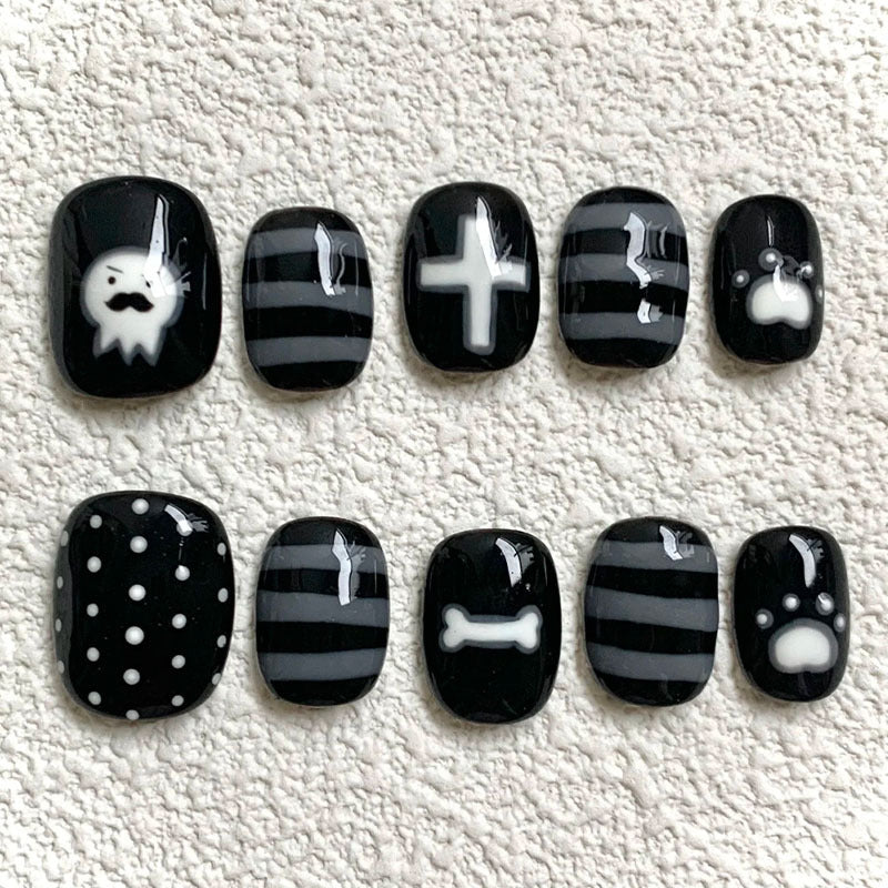 Thematic Press-On Nail Art Kalsten