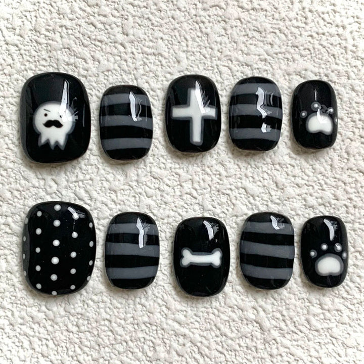 Thematic Press-On Nail Art Kalsten