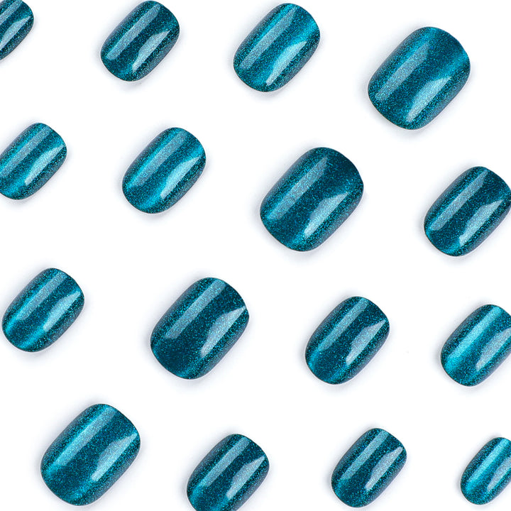 Elegant Ombre Nails Kalsten