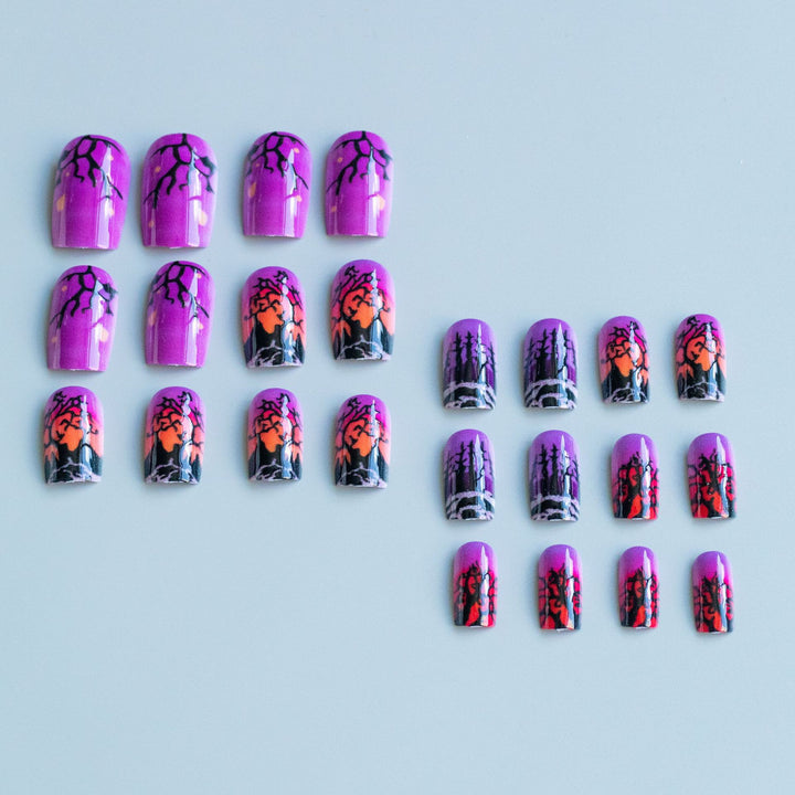 Halloween-Themed Press-On Nail Art Kalsten