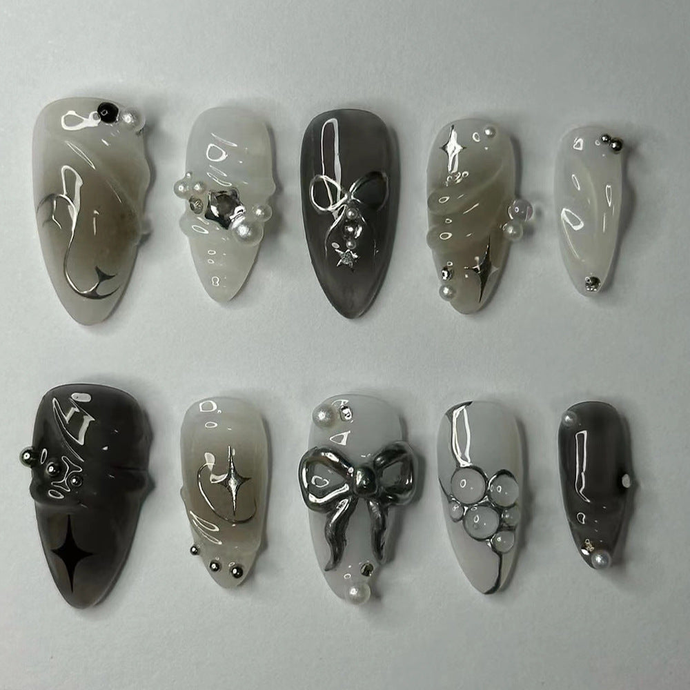 Elegant artificial nails with modern design and glitter accents Kalsten