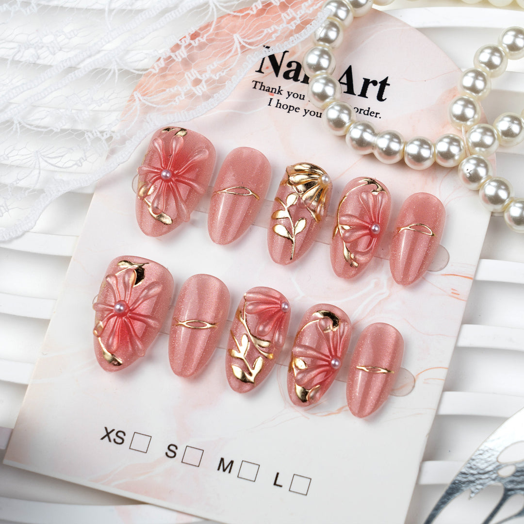 Decorative Floral-Accented Press-On Nail Set