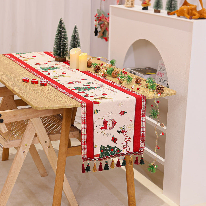 Festive table runner Kalsten