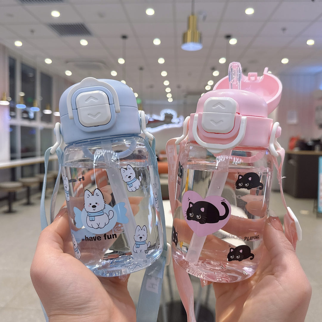Women's creative drinking bottle with ergonomic lid Kalsten