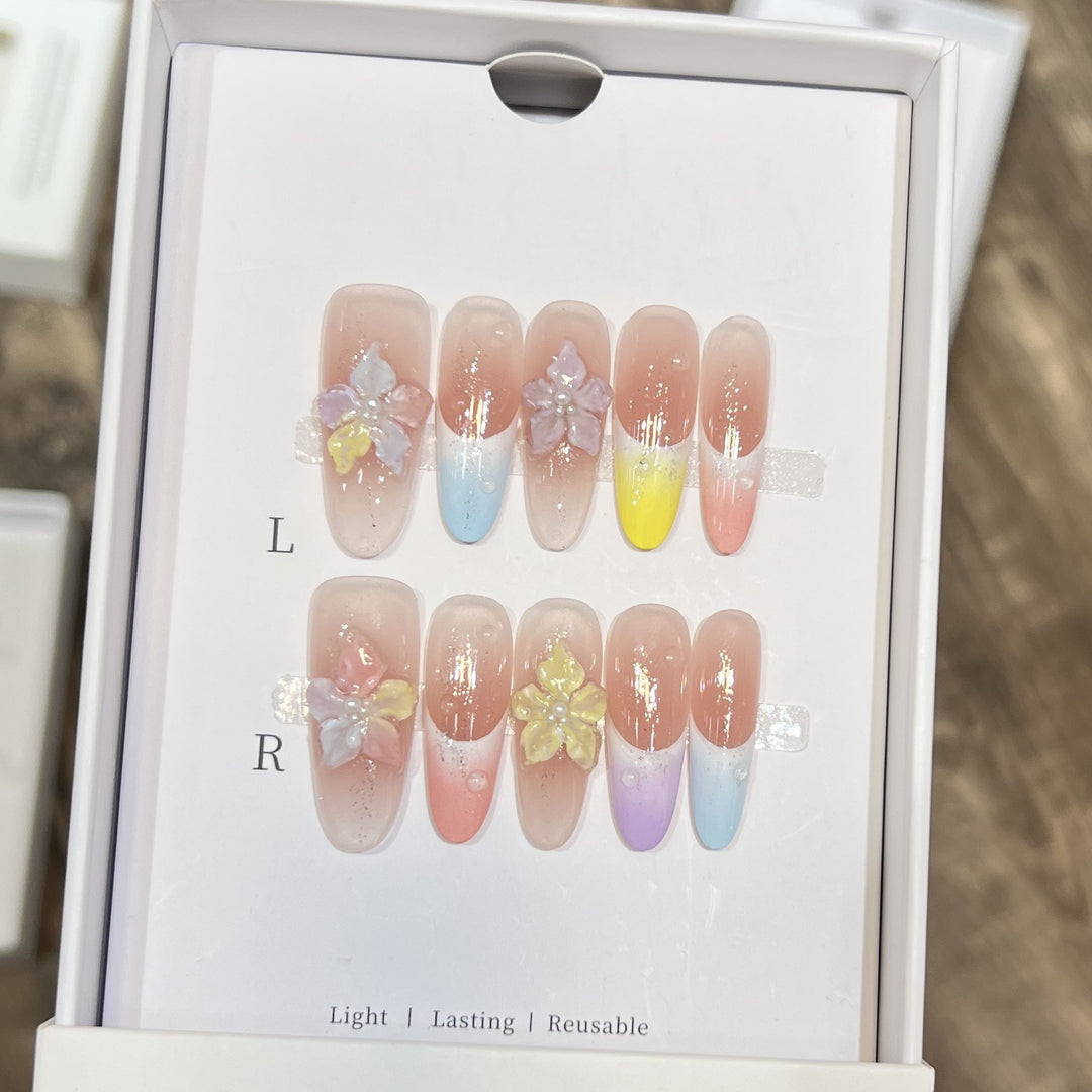 Floral-Inspired Artistic Press-On Nail Set Kalsten