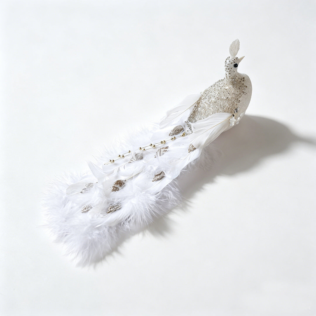 Elegant Feather Decoration