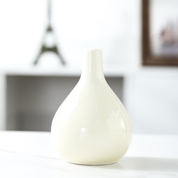 Modern Ceramic Teardrop Vase Kalsten