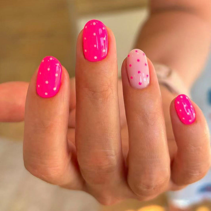 Playful Polka Dot Press-On Nail Set Kalsten