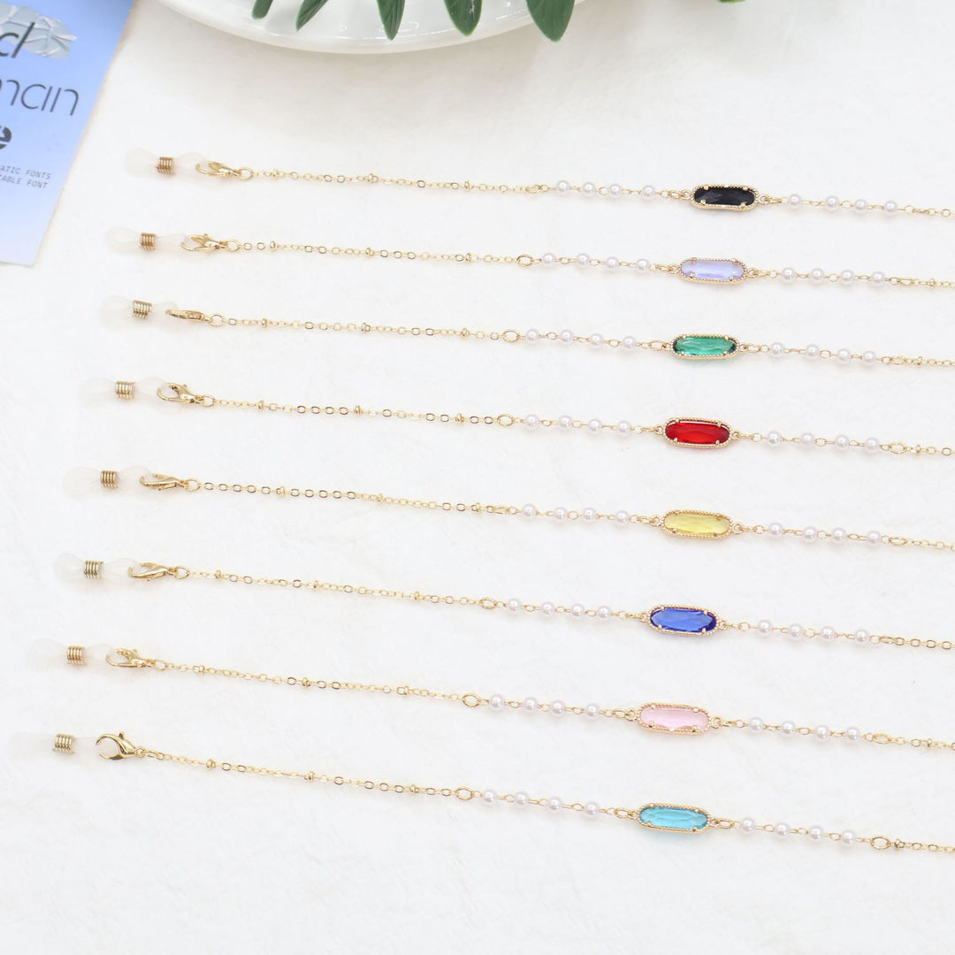 Elegant Eyewear Chain Holder Kalsten