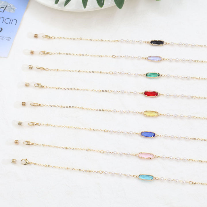 Elegant Eyewear Chain Holder Kalsten