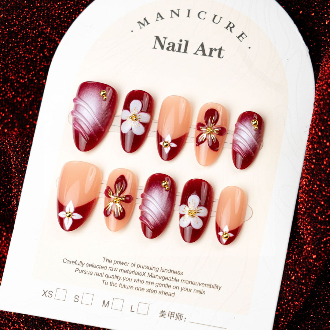 Luxurious Floral Design Press-On Nail Art Set