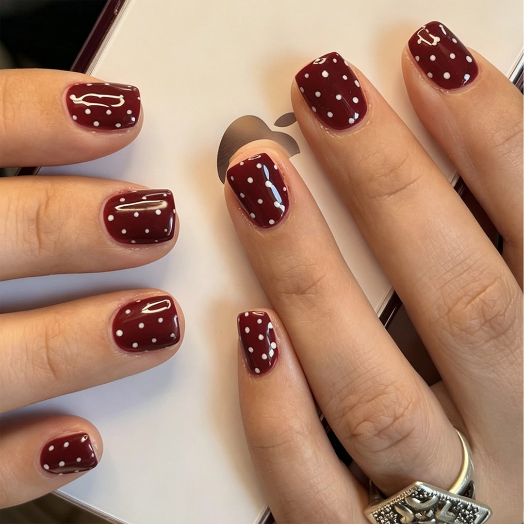 Creative Nail Art with Dots Kalsten