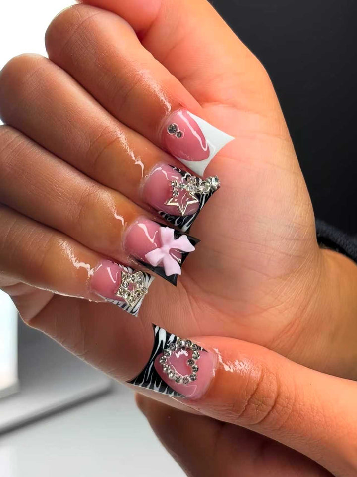 Artistic 3D Embellished Press-On Nail Extensions Kalsten