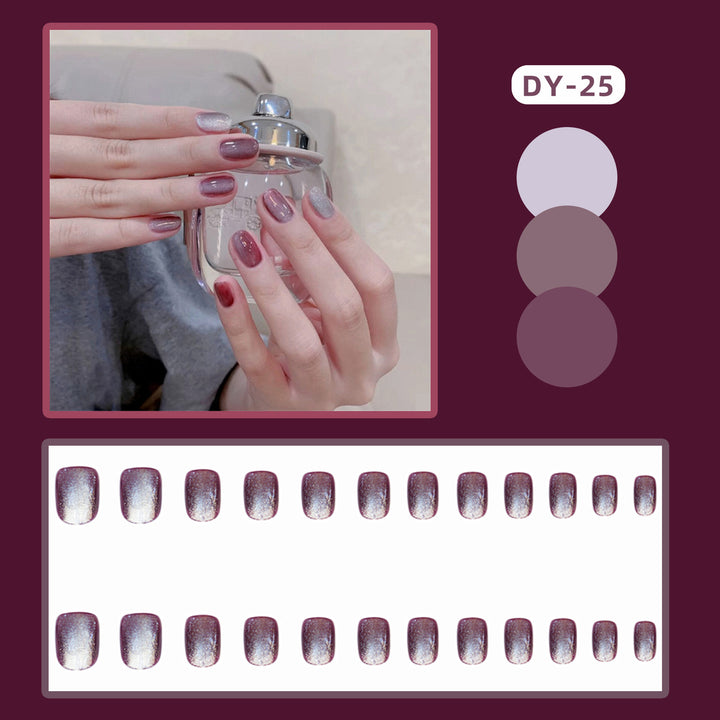 Chic Press-On Nail Art Set