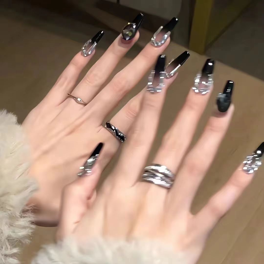 Premium Glittering Press-On Nail Extensions Kalsten