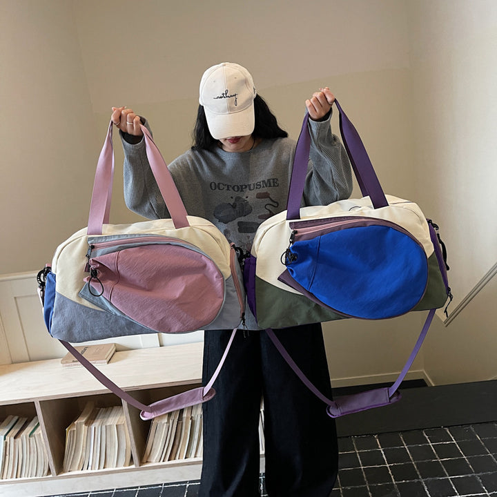 Versatile Multi-Pocket Fitness Duffel Kalsten