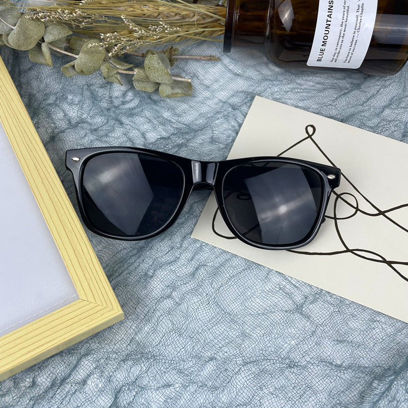 Bold Angular Frame Sunglasses Kalsten