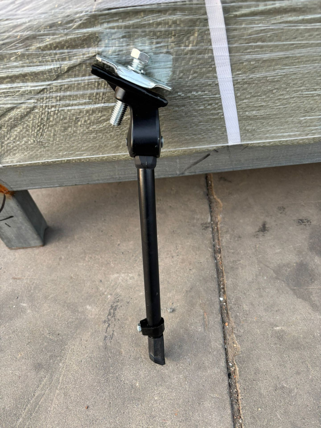 Adjustable Bicycle Kickstand Kalsten