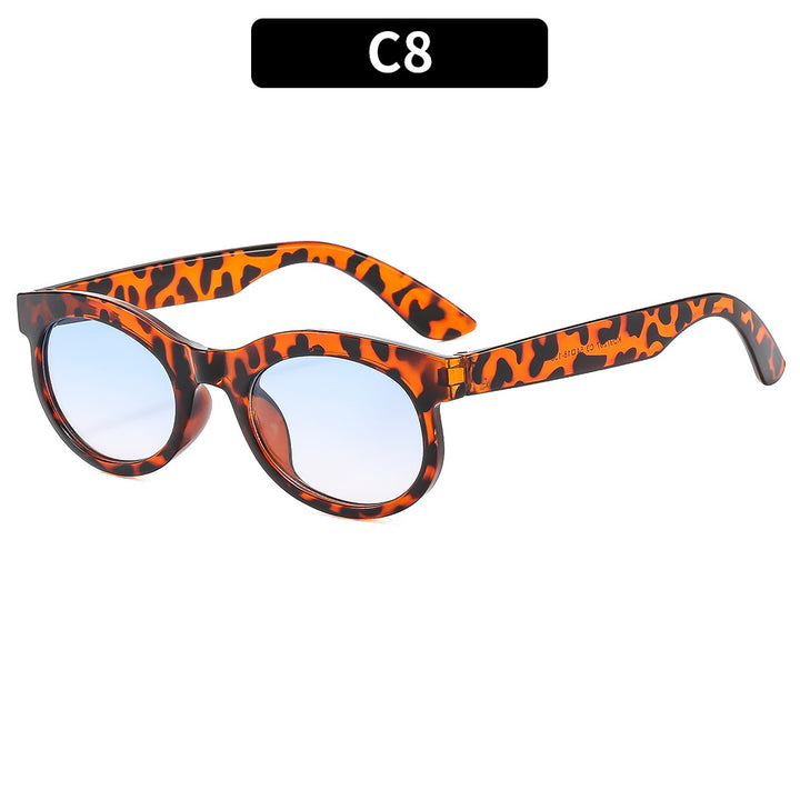 Stylish Cat-Eye Sunglasses with Unique Tortoiseshell Frame