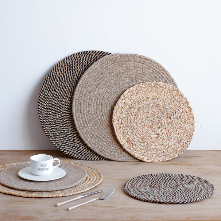 Round carpet made of braided jute with spiral structure and flat weaving Kalsten