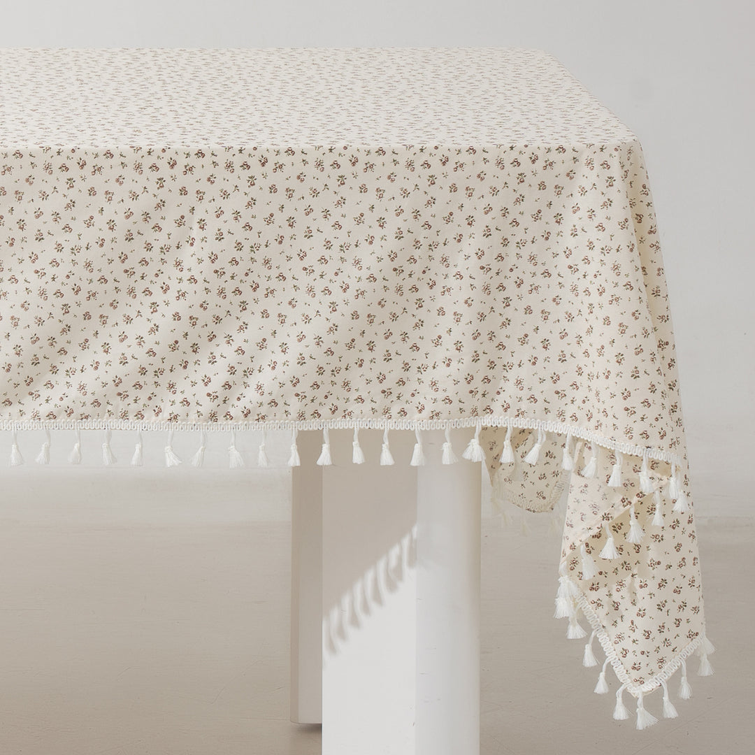 Rectangular tablecloth with floral Millefleurs print and cotton tassels Kalsten