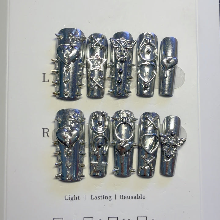 Decorative Studded Press-On Nail Set