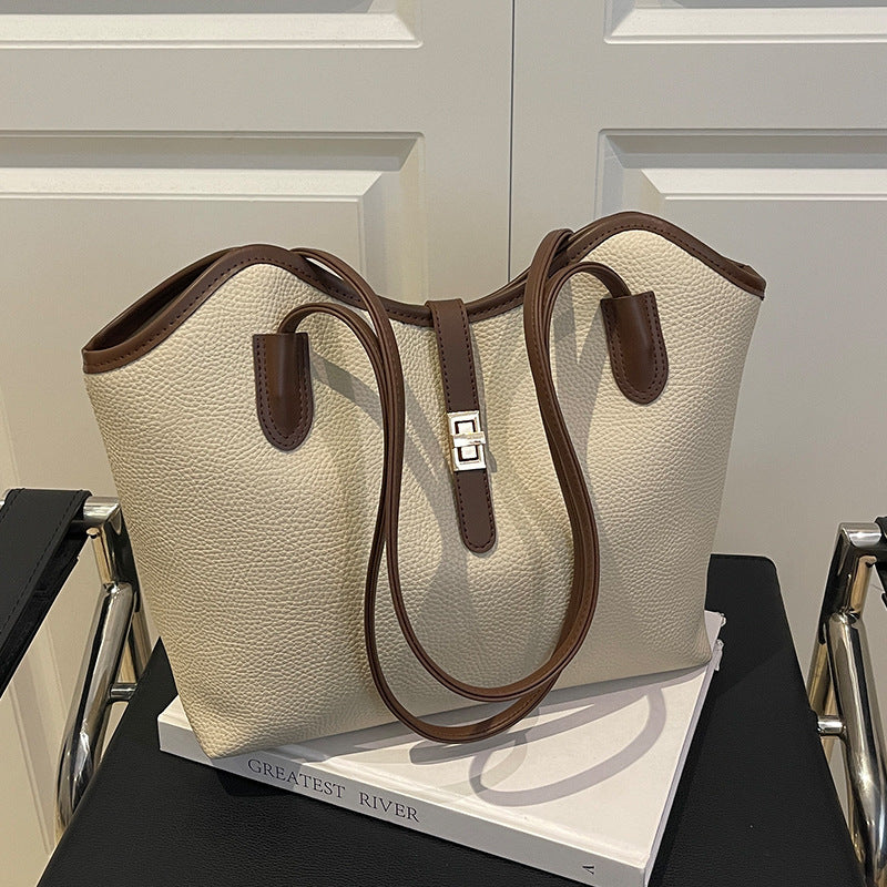 Elegant Textured Leather Tote Bag