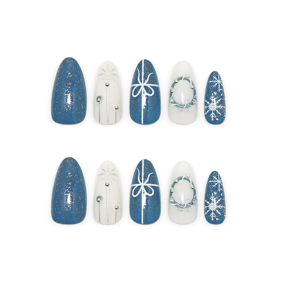 Artificial nails in elegant winter design with glitter accents Kalsten
