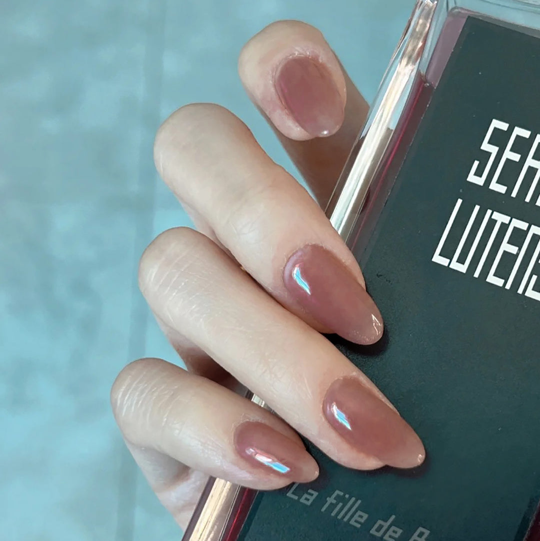 Glossy Press-On Nail Art with Elegant Finish Kalsten