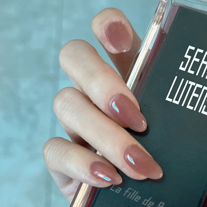Glossy Press-On Nail Art with Elegant Finish Kalsten
