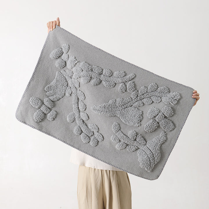 Luxurious organic cotton bath mat with relief pile structure Kalsten