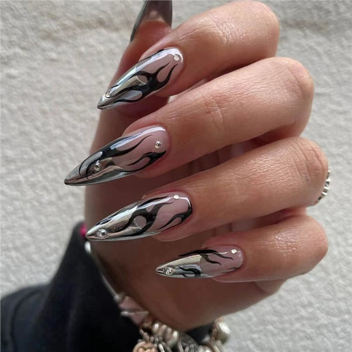 Artistic Flame Design Press-On Nail Extensions Kalsten