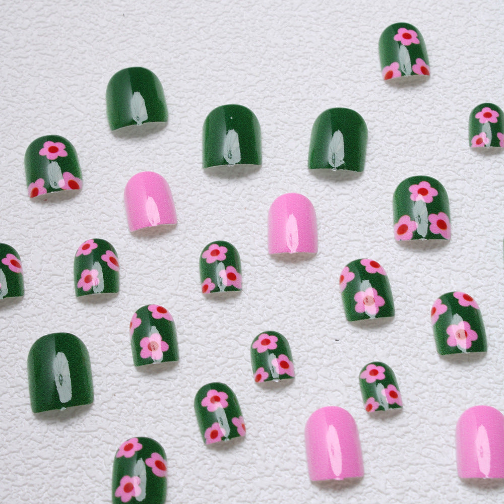 Playful Floral Press-On Nails Kalsten